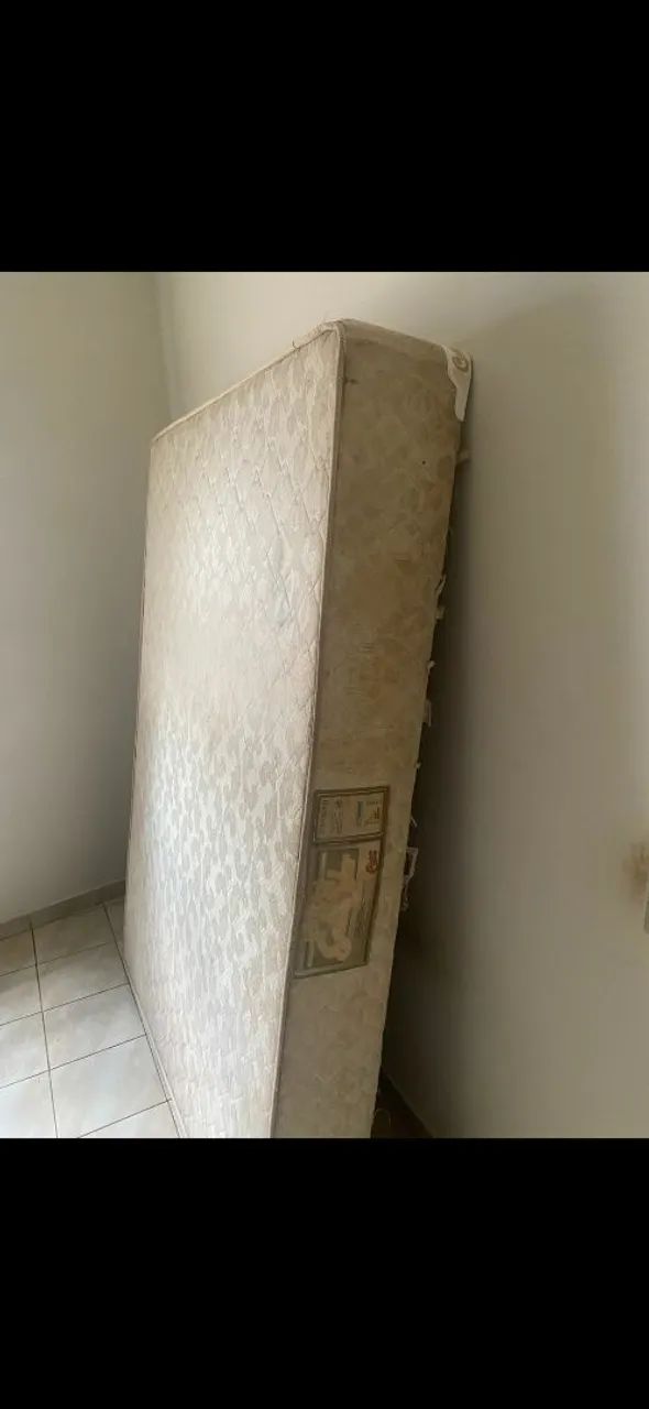 DOAÇÃO CAMA BOX CASAL - SEM COLCHÃO  - Foto 2