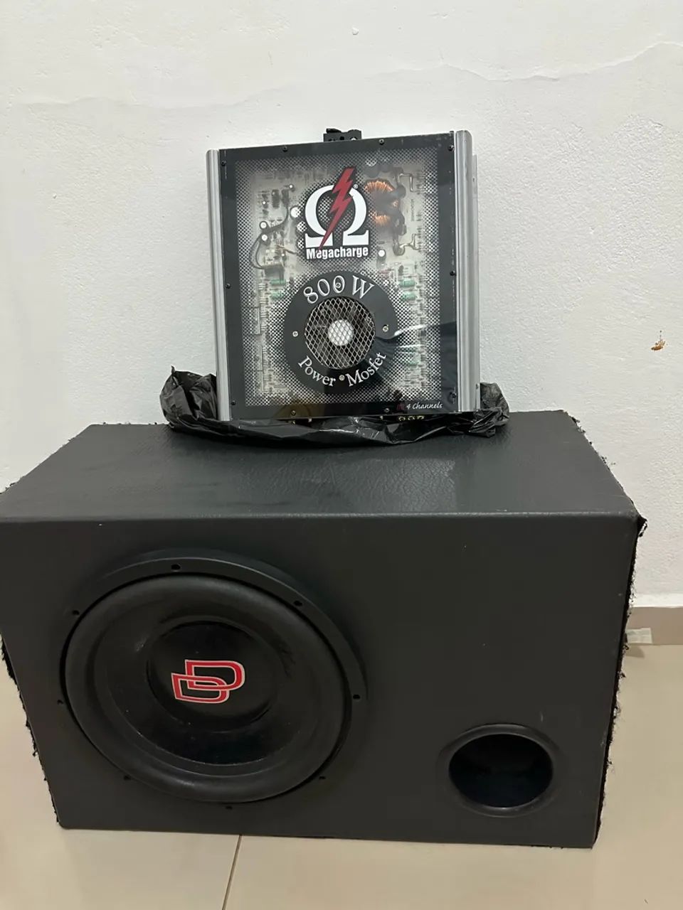Caixa vedada automotiva + módulo 800w