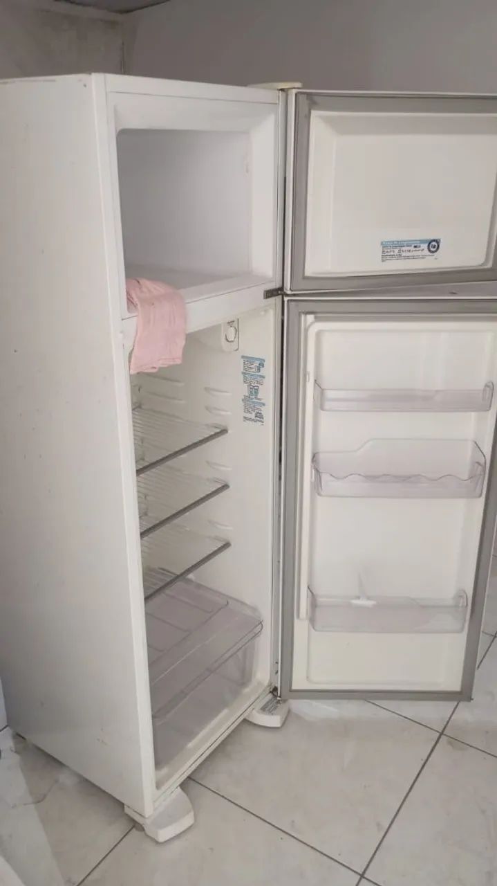 Geladeira Electrolux DC35A - Foto 2