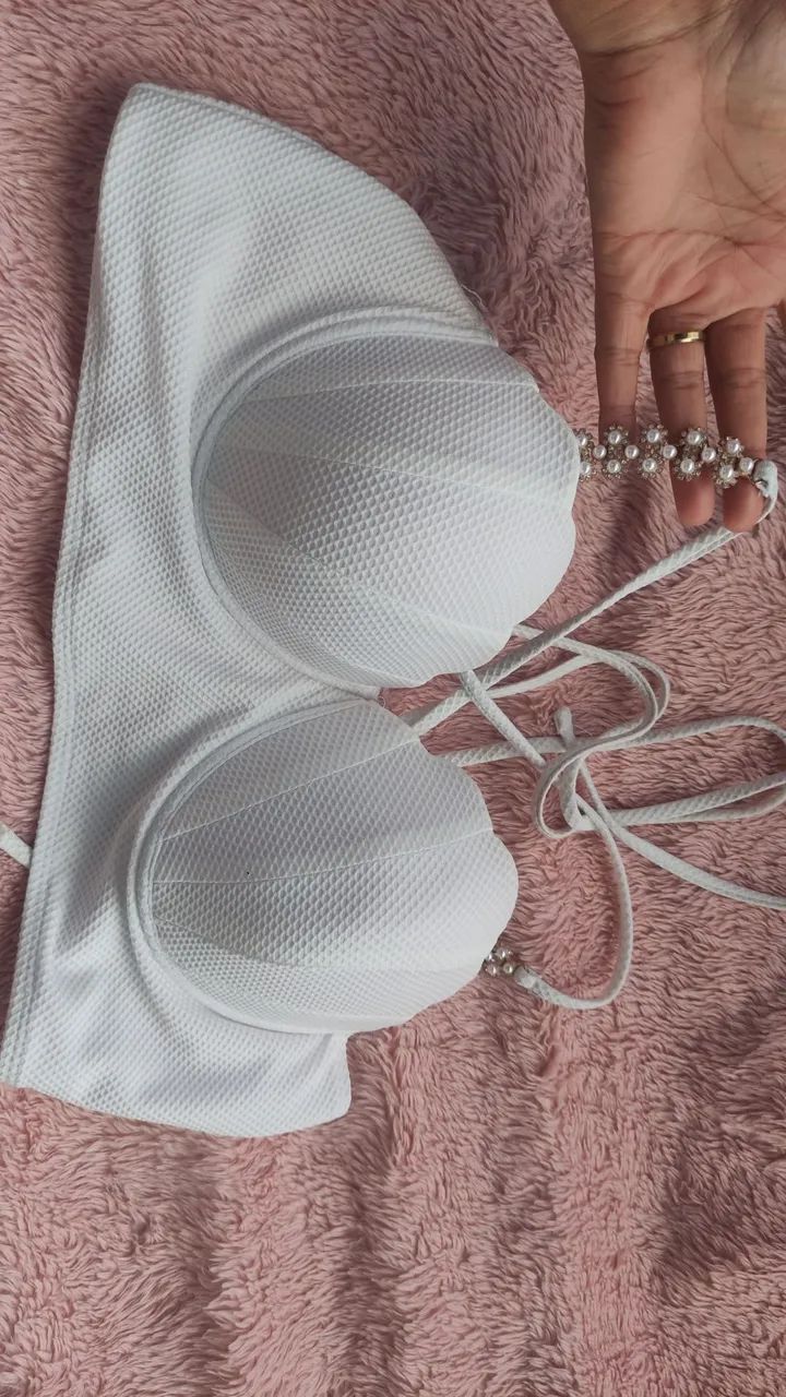 Top biquíni Conchas
