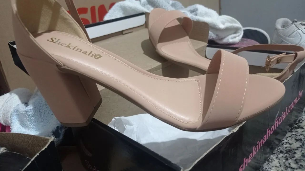 Sandália suede