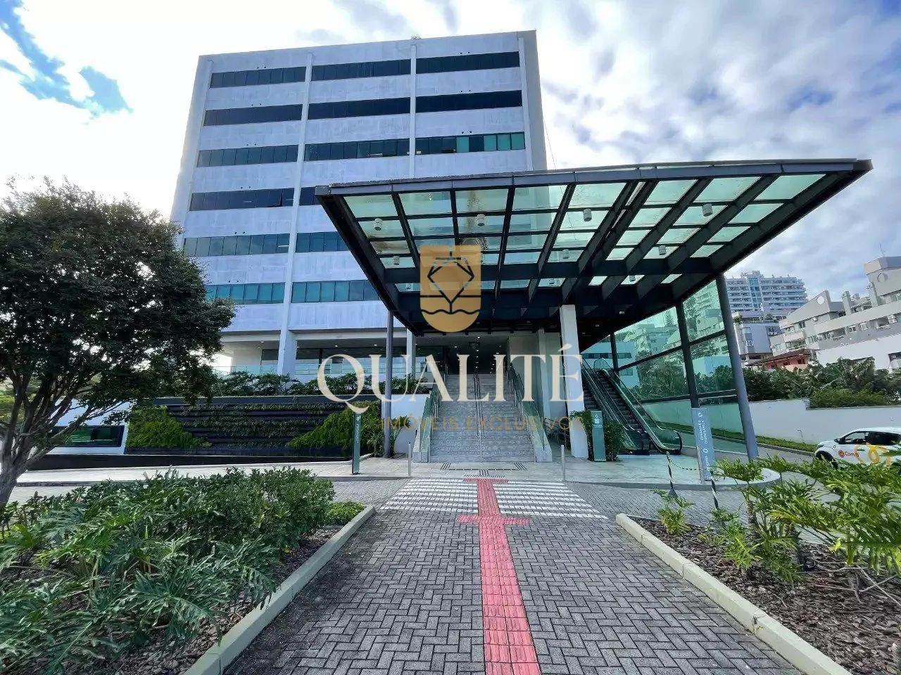 SALA COMERCIAL DE ALTO PADRÃO COM MAIS DE 160 M² E 2 VAGAS | TECHNO TOWERS - FLORIANÓPOLIS - Foto 2