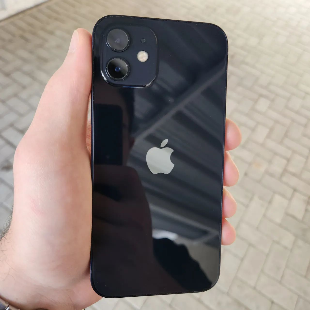 iPhone 12 - IMPECÁVEL - Todo original - Nunca foi aberto