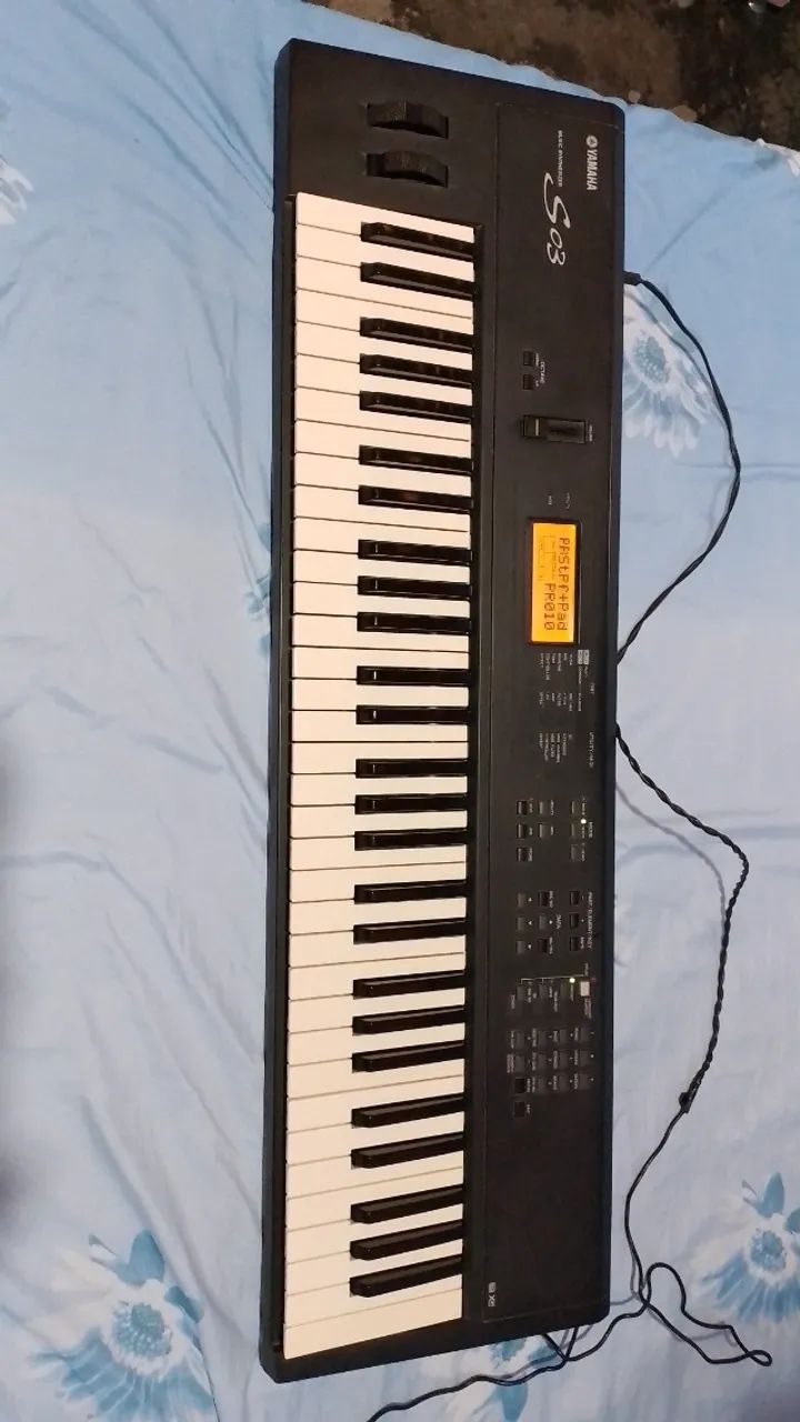 TECLADO YAMAHA S03  - Foto 2
