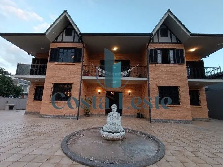 Belíssima casa em condomínio na Lagoa da Conceição - Foto 2