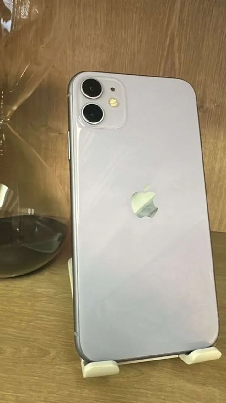 IPhone 11 - 64GB / Lilás (Purple) - Foto 2