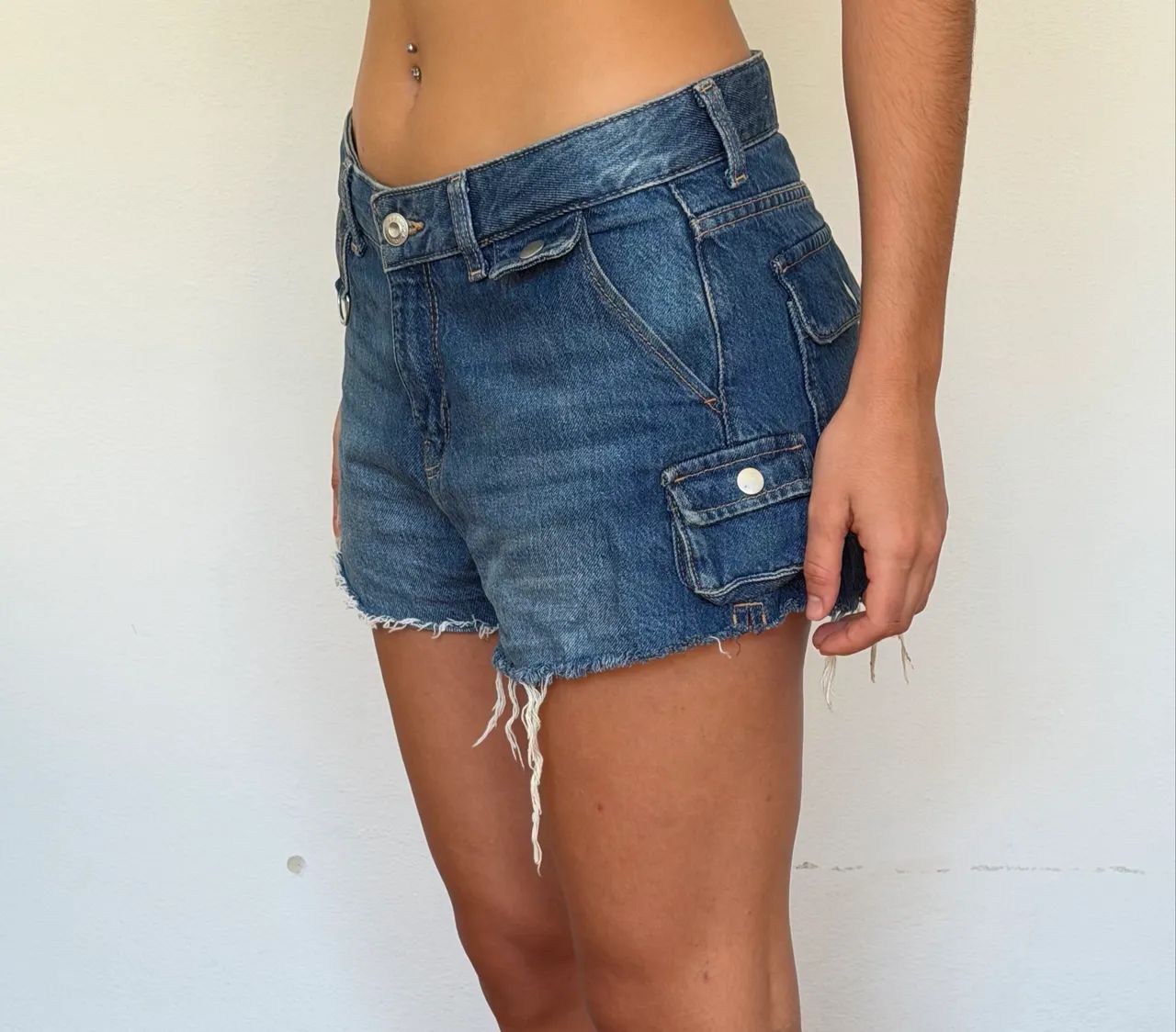 Short azul BERSHKA