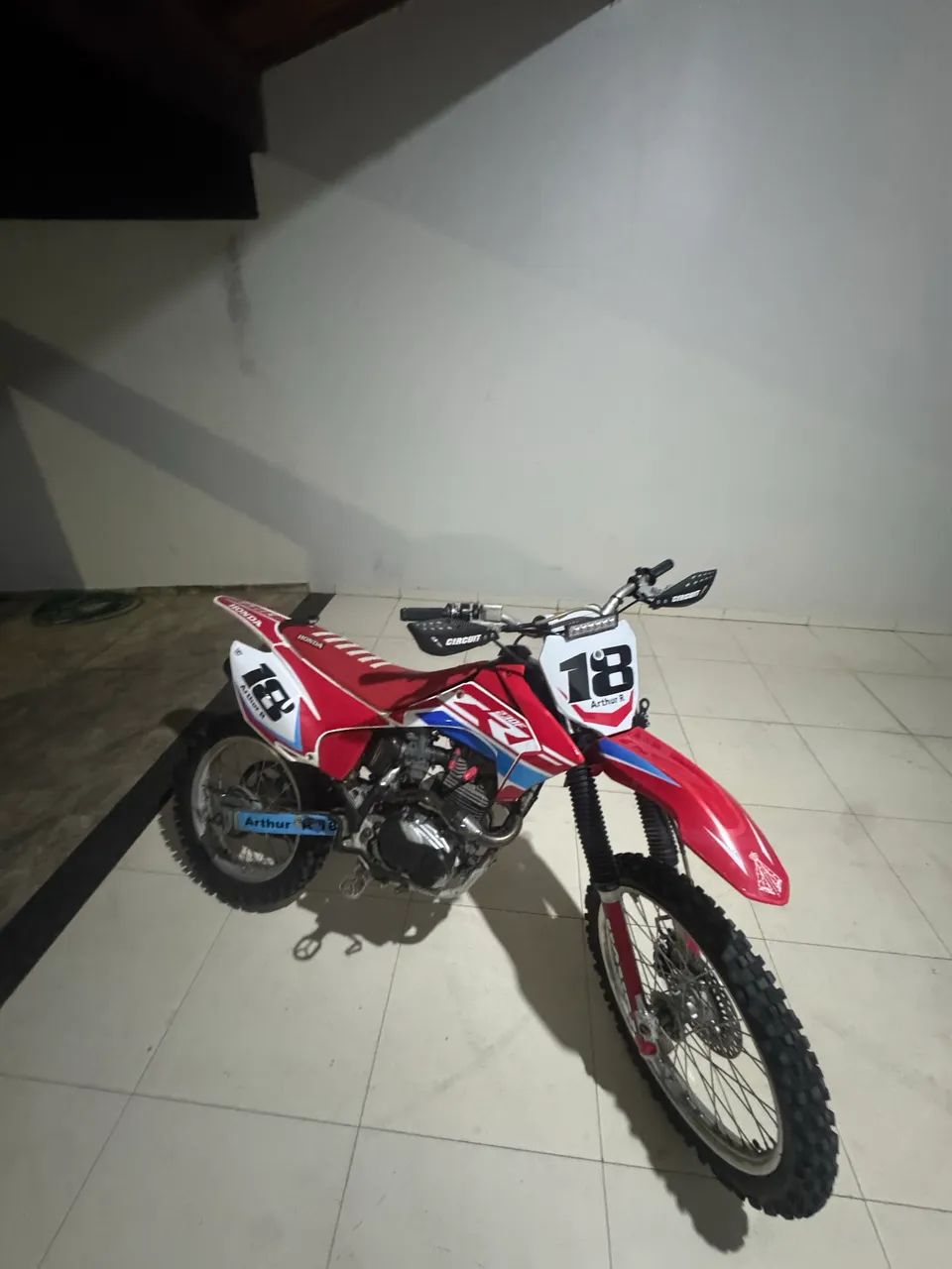 crf em ótimo estado  - Foto 3