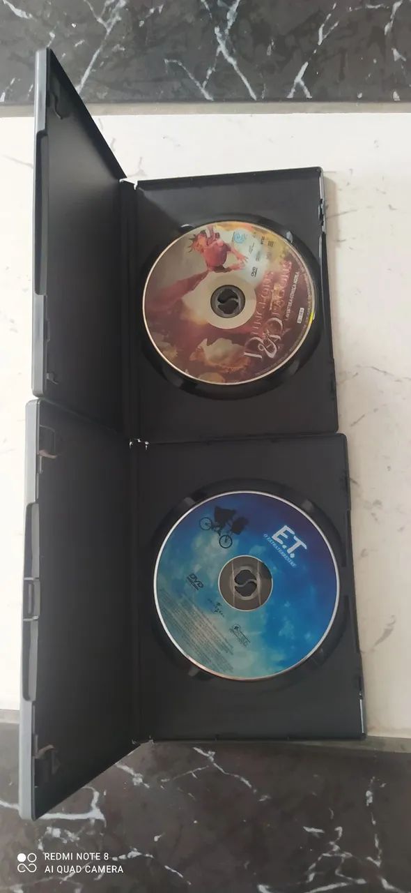 2 dvds Dungeons e dragons e e.t. - Foto 2