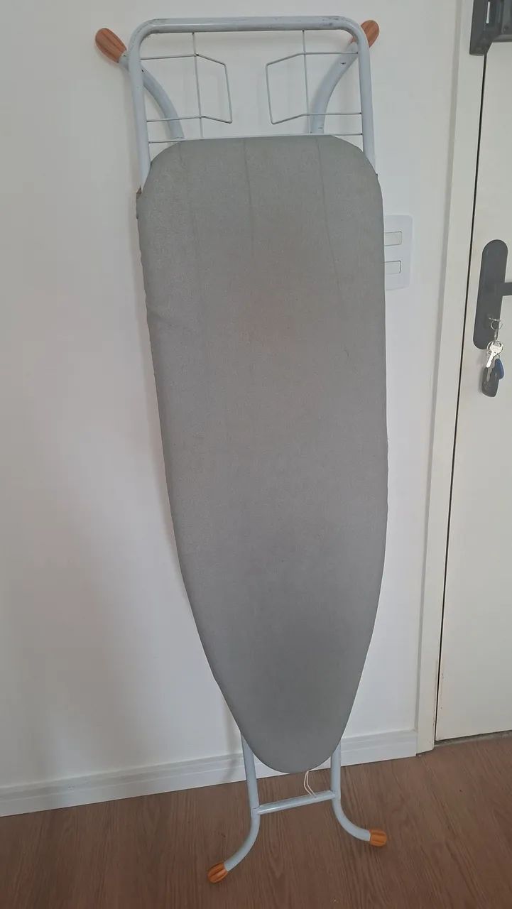 Tábua de passar roupa - Foto 2
