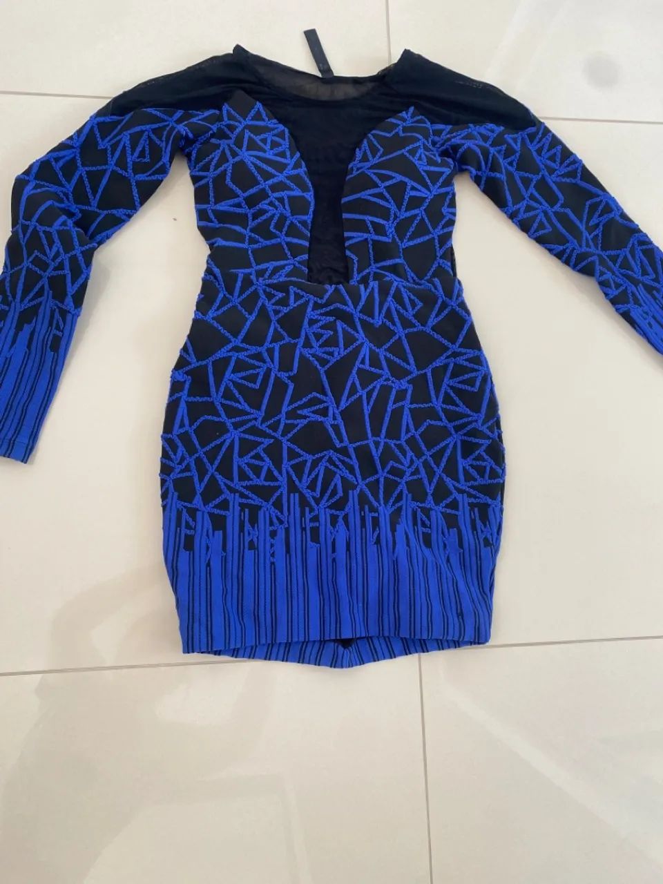 Vestido manga longa