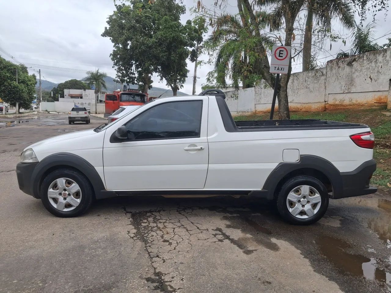 Fiat Strada Working Hard 1.4 Fire Flex 8V CS 2017 - Foto 2