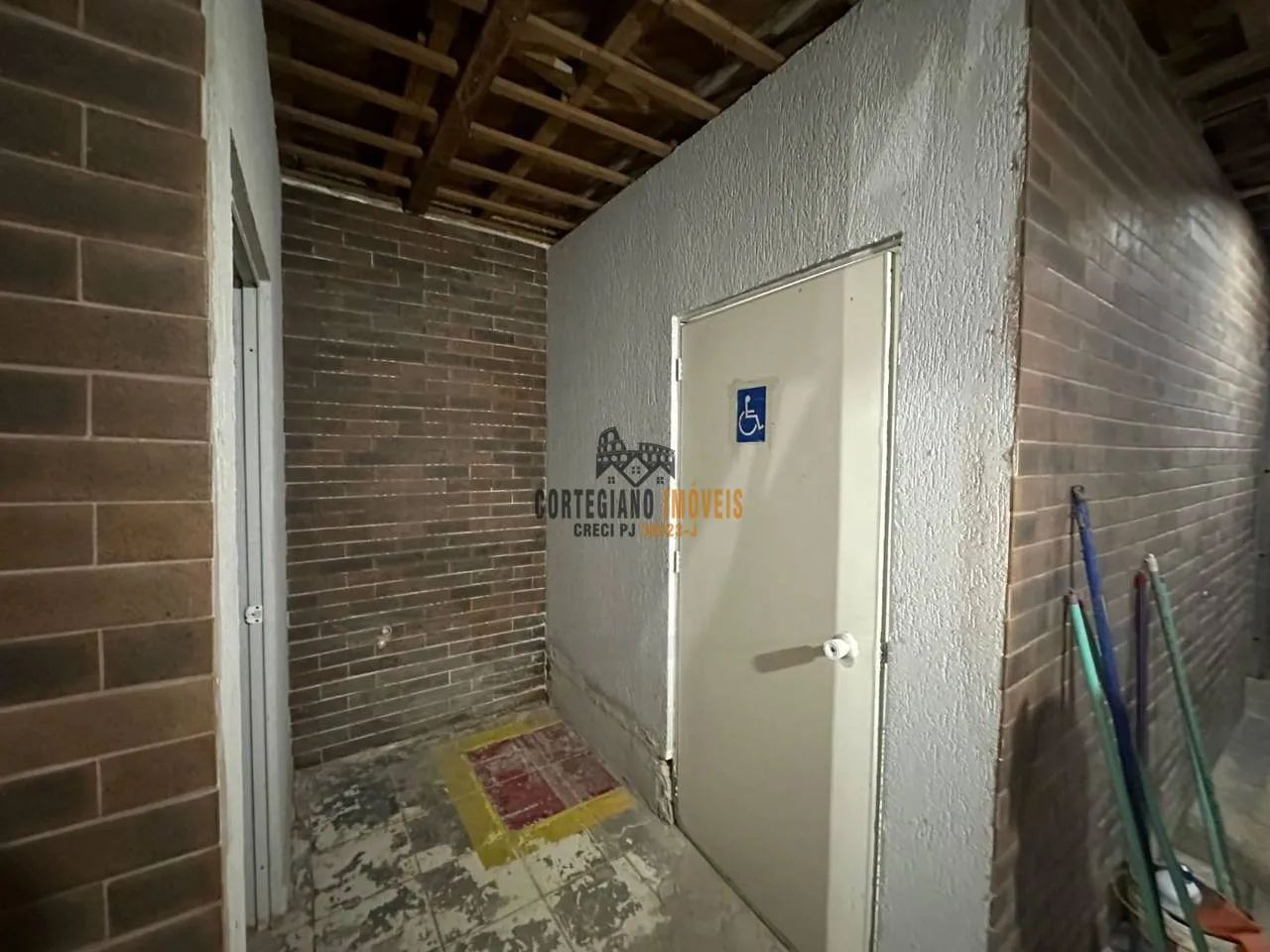 SOBRADO 500M2 NO CENTRO PROX. A PREFEITURA COM ELEVADOR - Foto 4