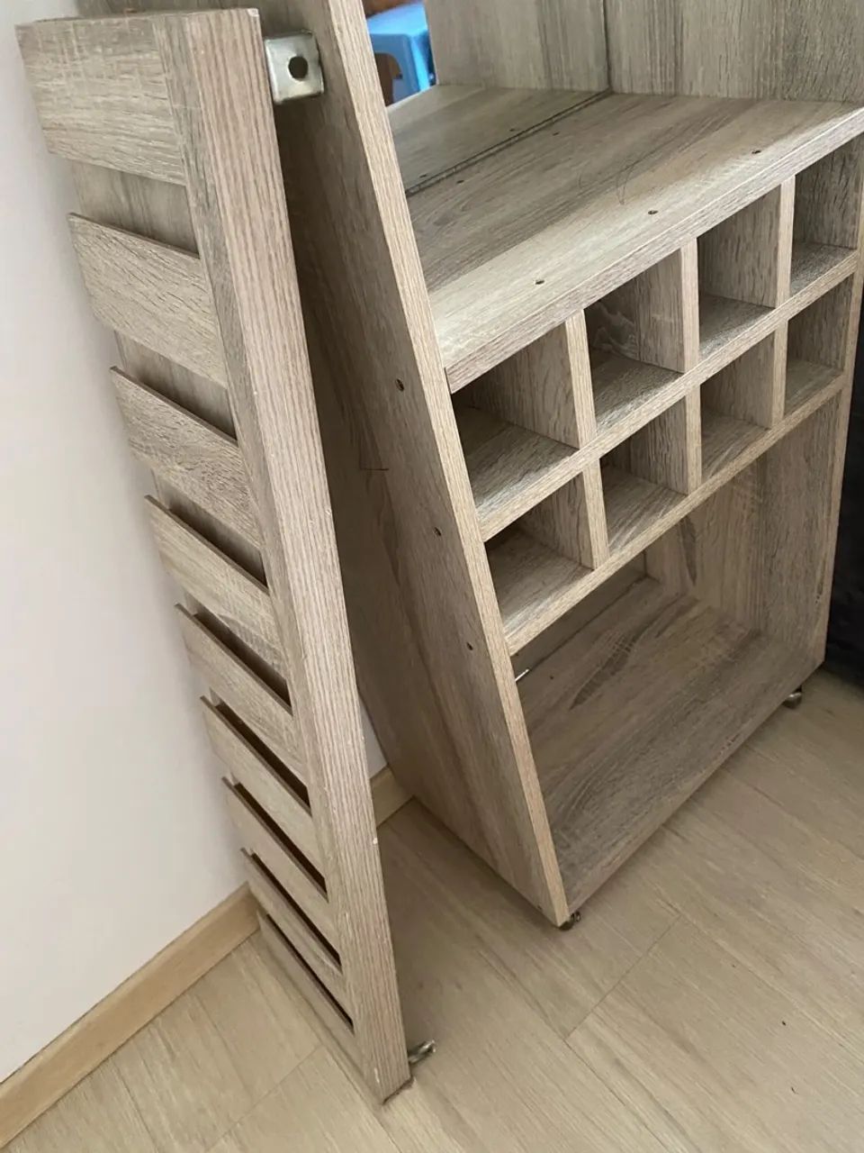 Adega espelhada - Foto 4