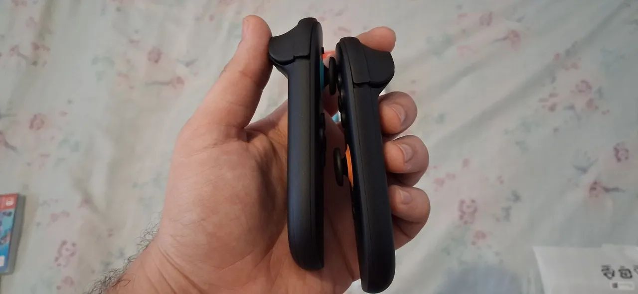Joy Con 2 - Usado poucas vezes - Foto 3