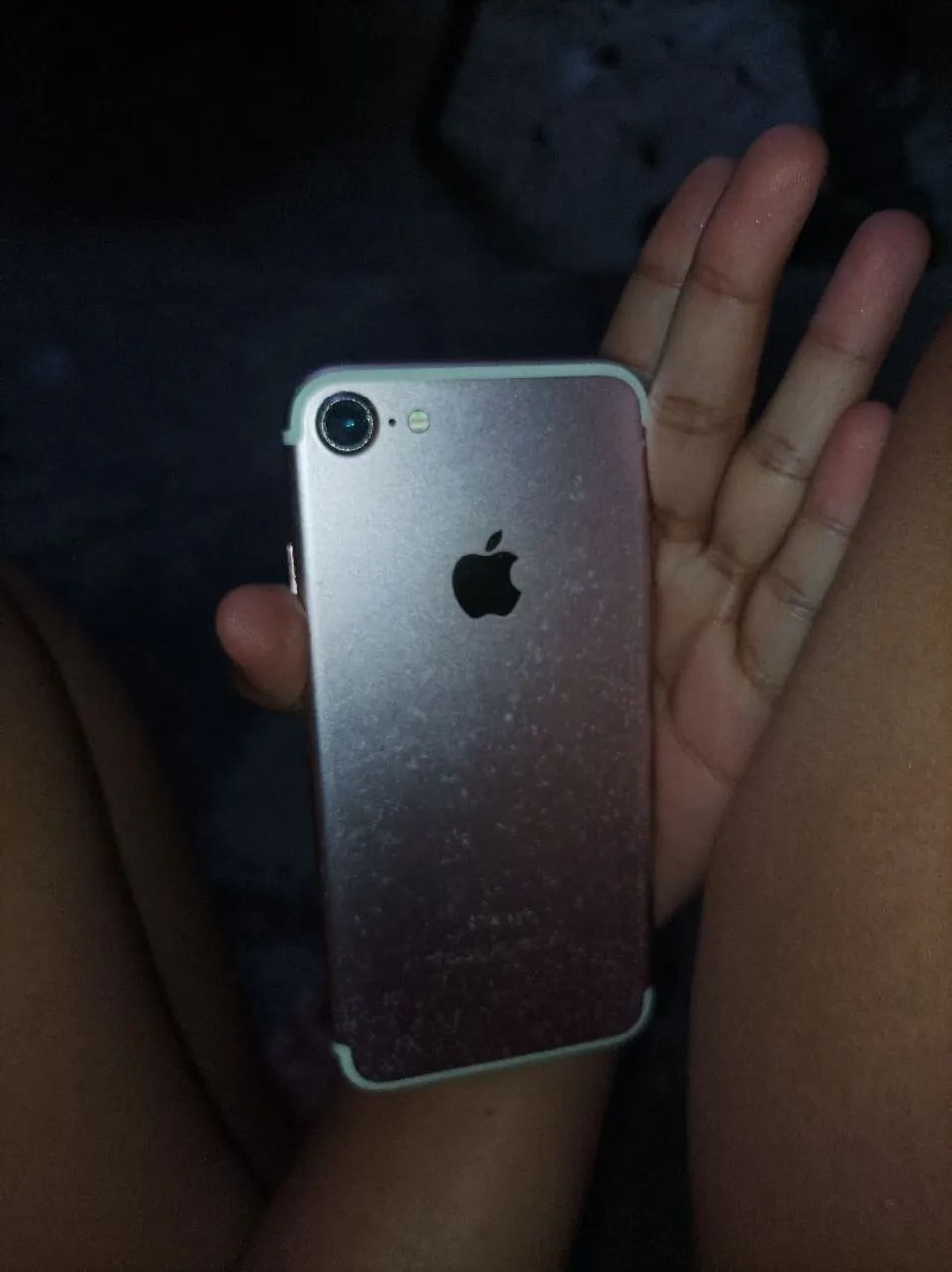 iPhone 7 128gb troco por um plus e dou 100 de volta 