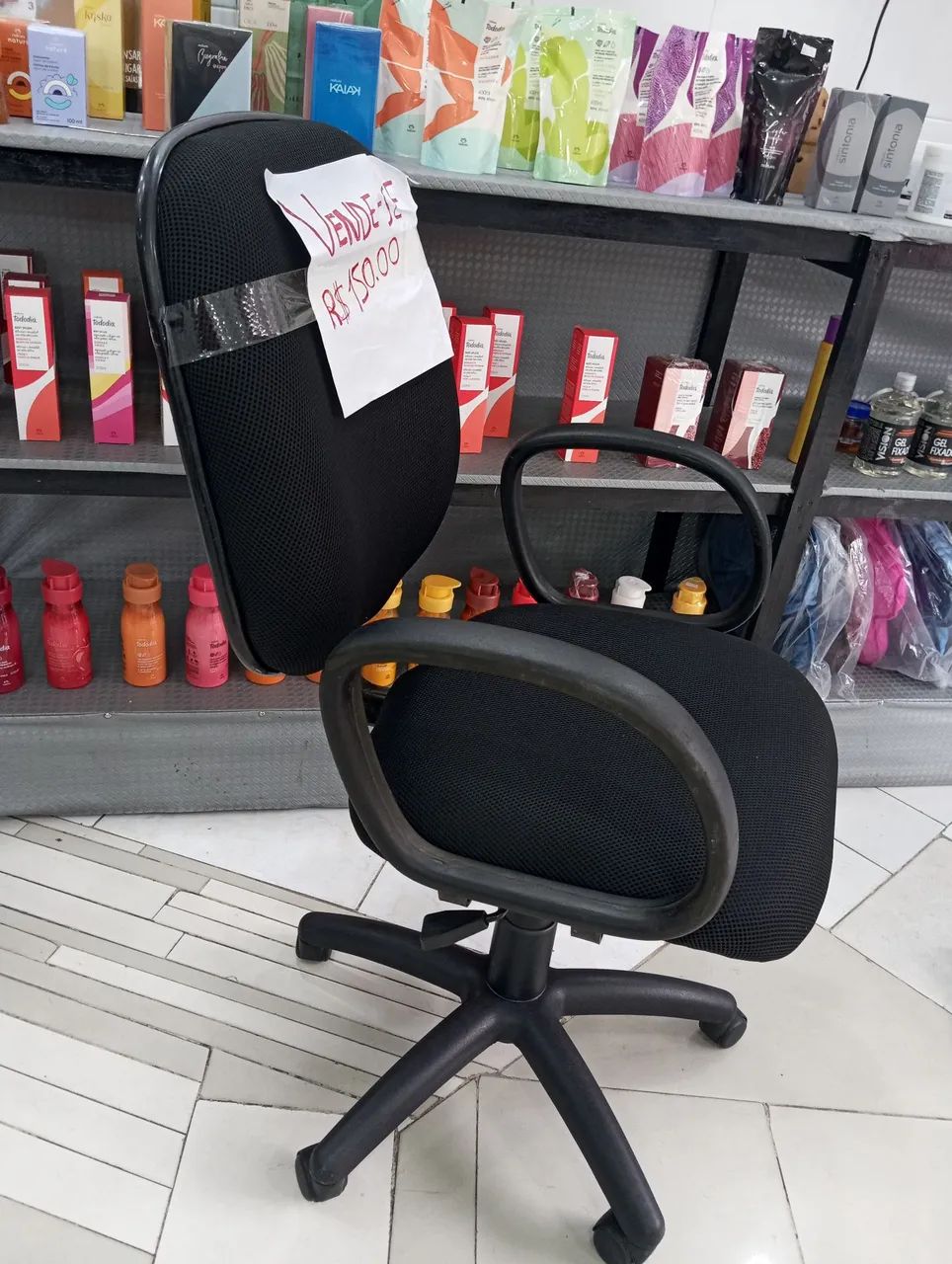 Cadeira de escritório modelo diretor  - Foto 3