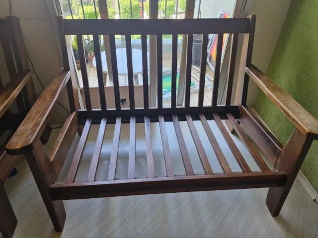 Sofá Madeira Maciça - Foto 4