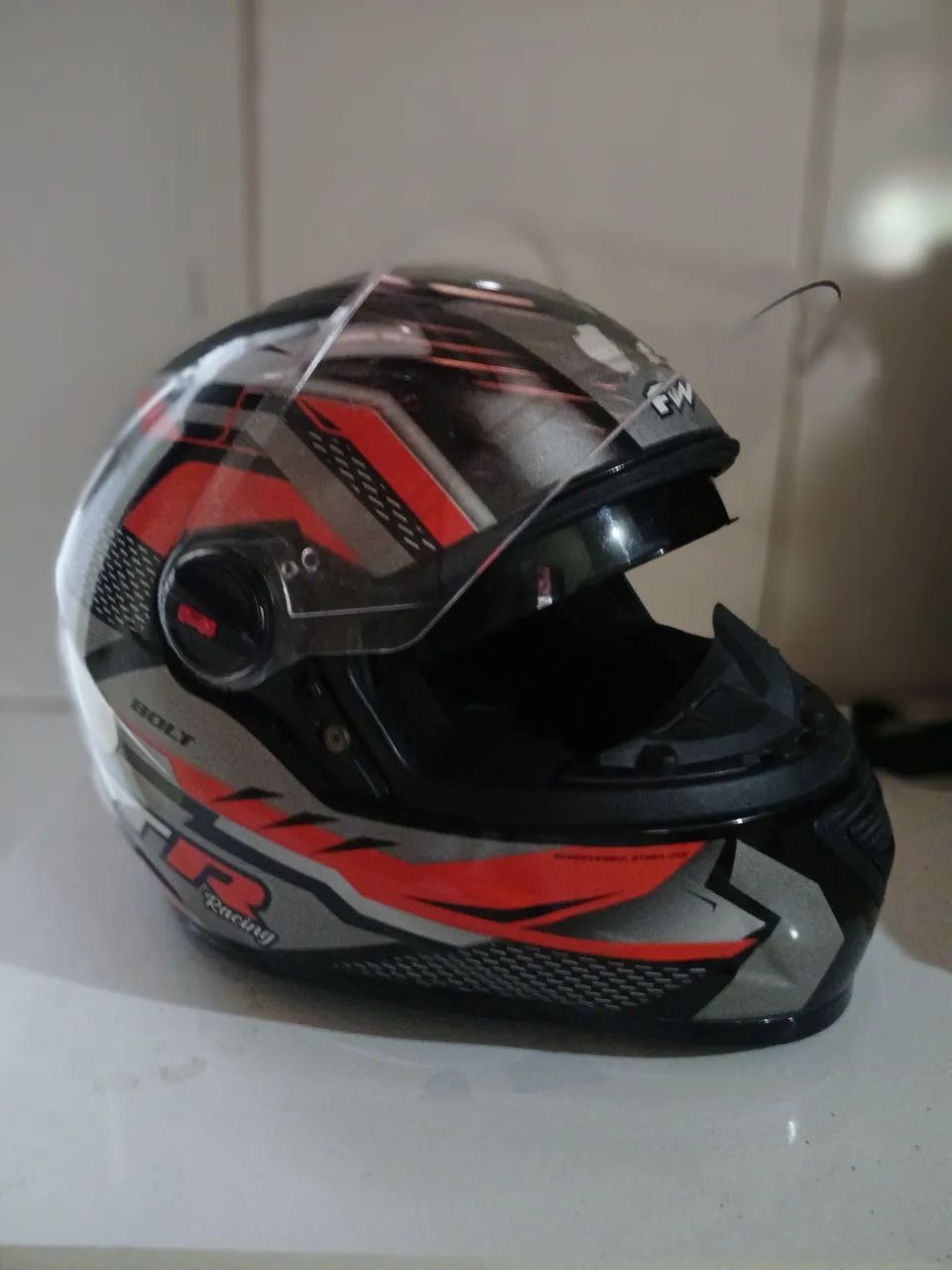 CAPACETE FW3 GTR RACING  com óculos  - Foto 4