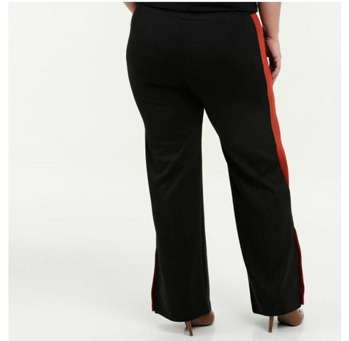 Calça Plus size preta com detalhe vermelho - Foto 3