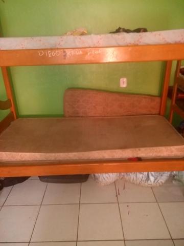 Vendo um beliche