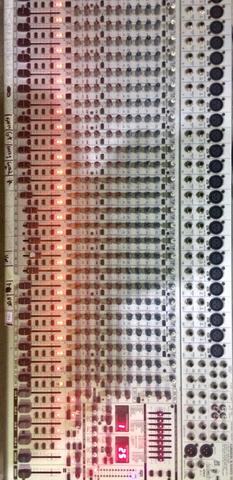 Mesa de Som profissional 32 canais - Foto 5