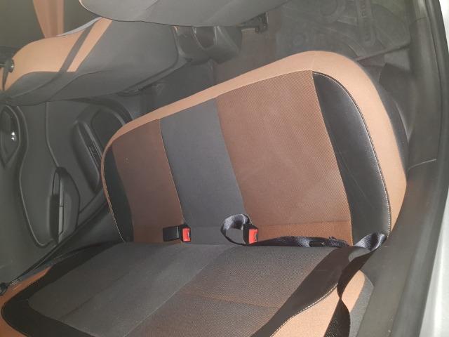 Vendo Ônix Atractive 17/17 automático - Foto 6