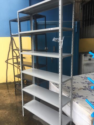 Estante aço