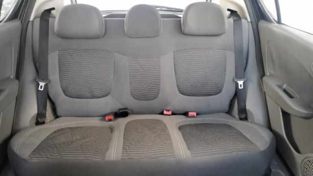 FIAT PALIO 1.4 MPI ATTRACTIVE 8V FLEX 4P MANUAL. - Foto 8