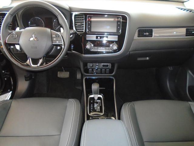 MITSUBISHI OUTLANDER HPES 3.0 AWD - Foto 7