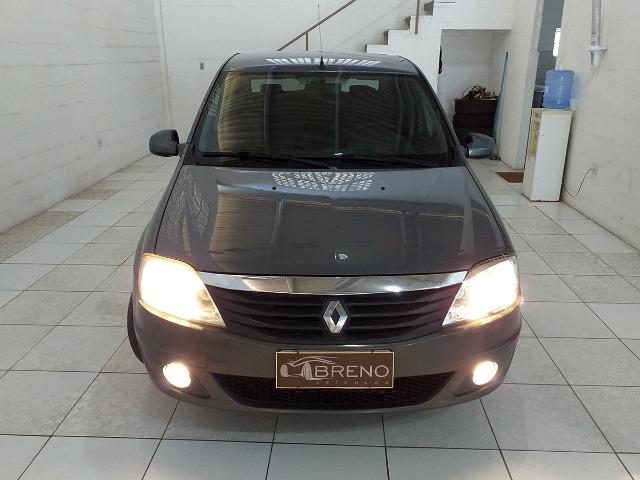 Renault Logan 2011 - Foto 2