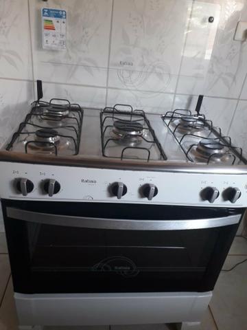 Fogão 5 bocas , com 6 meses de uso, forno usado apenas 2 vezes - Foto 2