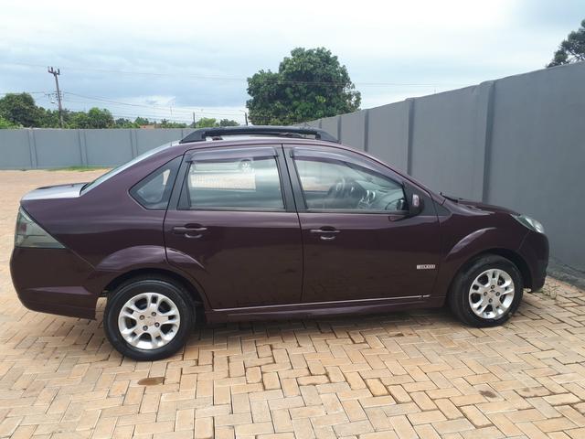 Fiesta Sedan 1.6 Flex 2011 Impecável - Foto 4
