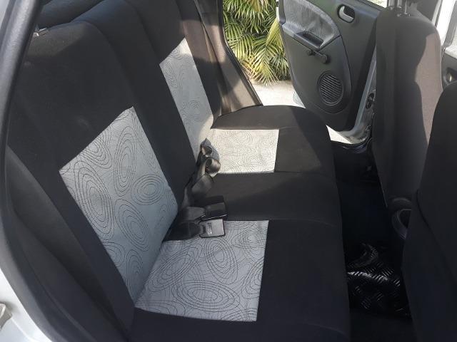 Fiesta Sedan 1.6 8V Class Flex + Gnv 2010 - Foto 5
