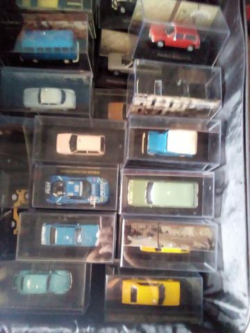 Carrinhos de coleções - Foto 3