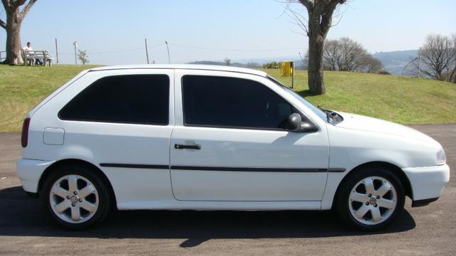 VW Gol 1.6 AP 1997 com direção hidráulica - Foto 3