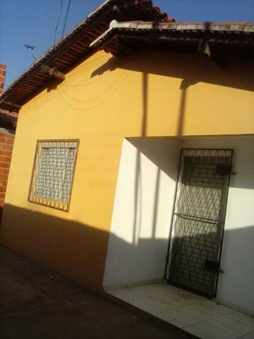 Aluga-se ou vende uma casa em Demerval Lobão, desistência da Caixa!