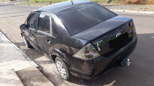Vendo Fiesta Sedan 2011 1.6 Completo - Foto 2