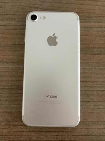 IPhone 7 32 GB prata - Foto 2