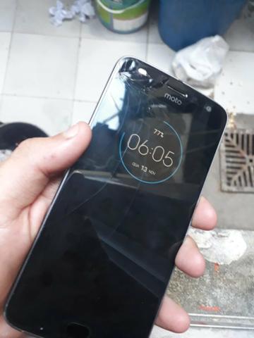 V/t Moto Z2 Play Trincado