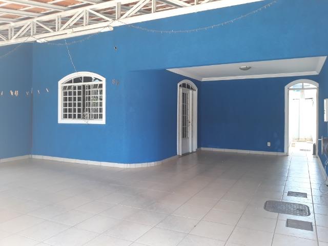 Vendo lindo Sobrado no Setor O - Foto 2