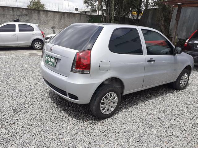 Palio furgão ano 2016 impecável completo único dono 70mil km - Foto 4