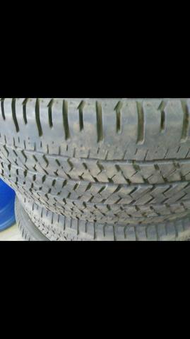 Pneu 225-60-18 Bridgestone