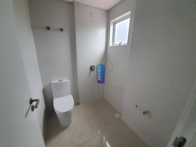 Apto dois quartos sendo uma suíte e ampla sacada - São Judas - itajaí - SC - Foto 9
