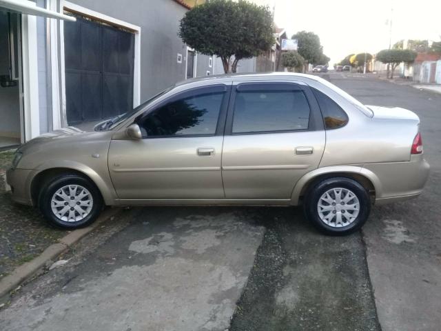 Vendo Corsa Classic LS 1.0 2012 Completo