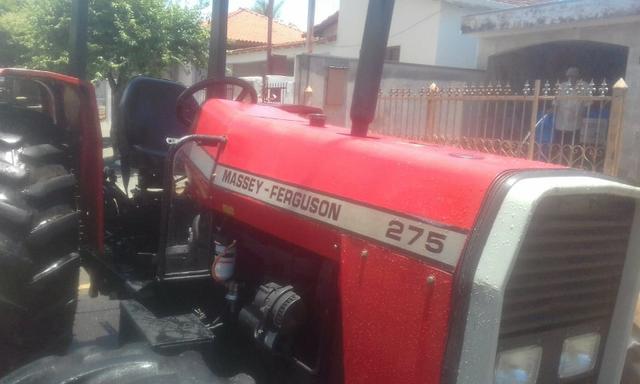 Trator 275 / 4X4 Massey - Ferguson