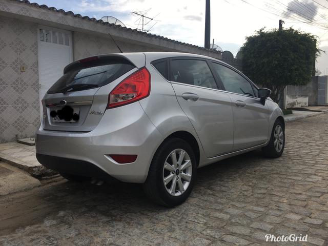 New Fiesta 1.6 MANUAL. Oportunidade!! - Foto 5