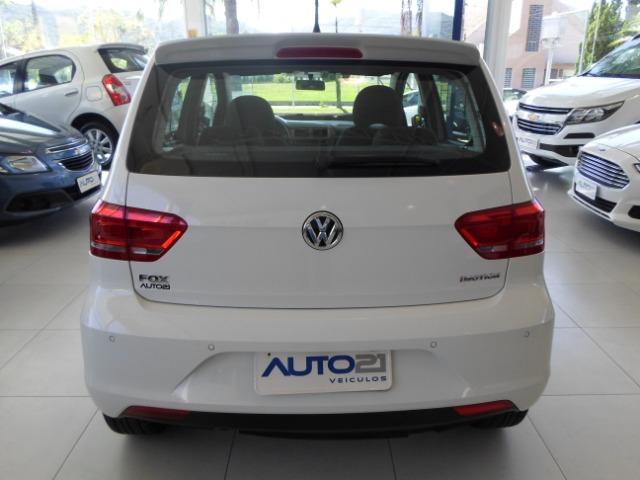 VW Fox 1.6 Comfotline I-motin - impecável - Foto 4