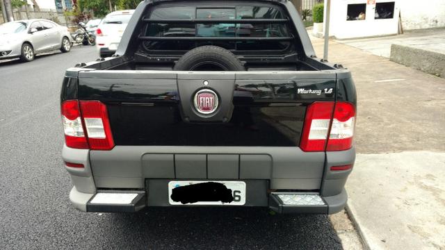 Fiat Strada Working 1.4 CD 2012 cor preta - Foto 3