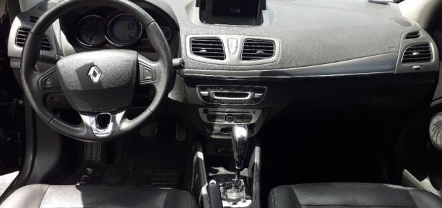 RENAULT FLUENCE DYNAMIQUE 2.0 16V CVT HIFLEX Preto 2014/2015 - Foto 6